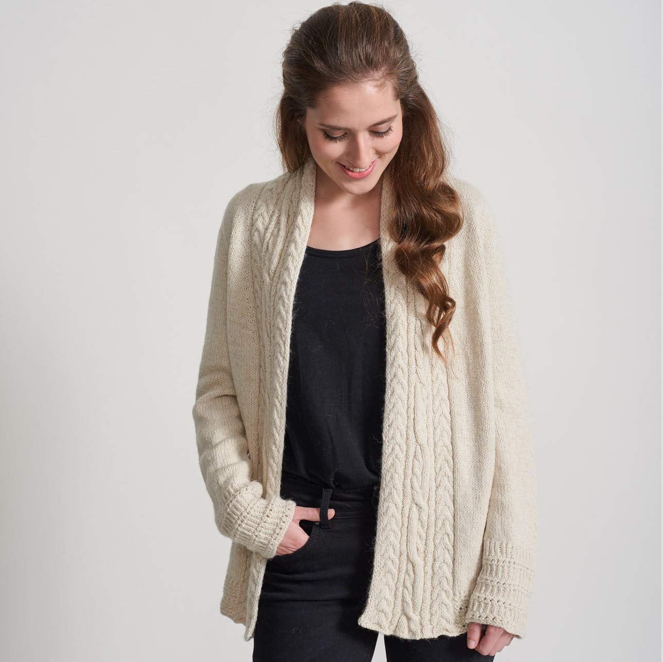 Precious Knits. Stricken ist wertvoll. 16 Strickanleitungen für Pullover und Strickjacken von oben gestrickt. Top Down Stricken leicht gemacht! Einfache Raglanpullover oder anspruchsvolle Modelle.