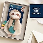 Itzy Ritzy - Itzy Lovey y compris l'adolescente - Baby Lovey avec l'adolescence, Rubans texturés & Attaches - Caractéristiques Son de ride, tissu Sherpa et peluche Minky (Sloth)
