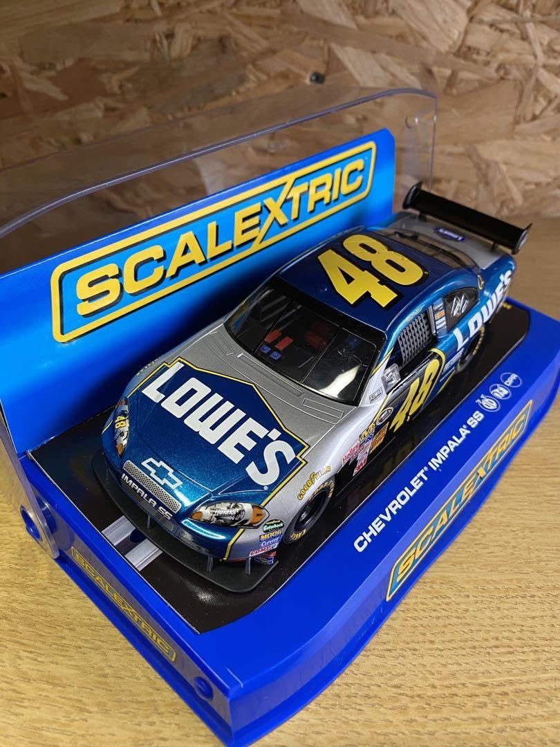 Amazon.co.jp: スケレ1 32スロットカー ナスカーシボレーインパラSS