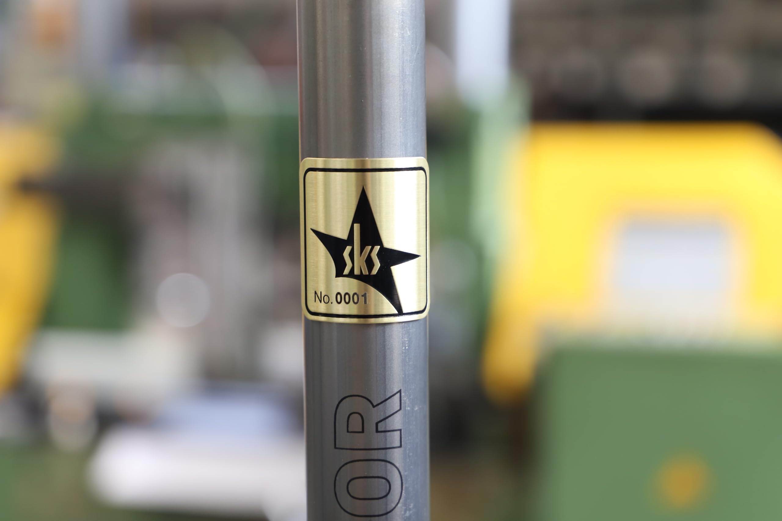 SKS Germany Pompe à Pied RENNKOMPRESSOR60 (y Compris la tête de Valve MV Easy (SV, AV, DV) et SKS CLIK TEC, manomètre de précision, Tube en métal, Pied en Fonte, poignée en Bois, Pression Max. : 16