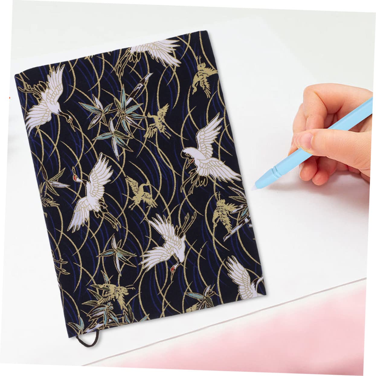 4 Pezzi Copertina Decorativa per Libri Premium Maniche Protettive per Libri Quaderni e Resistente Graffi e Strappi Facile Utilizzare Elegante per Studenti e Amanti Della