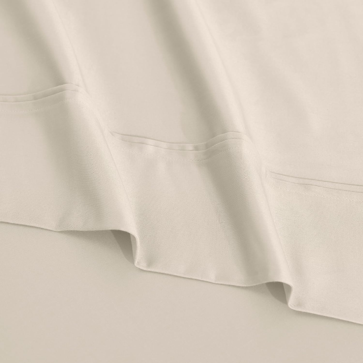 Superior 1200 Thread Count Egyptian Cotton Sheet Set, Bedroom Sheets, Modern Home Essentials, Luxury Bedding, 1 Elastic Deep Pocket Fitted Bed Sheet, 1 Flat Sheet, 2 Pillowcases, King, Ivory