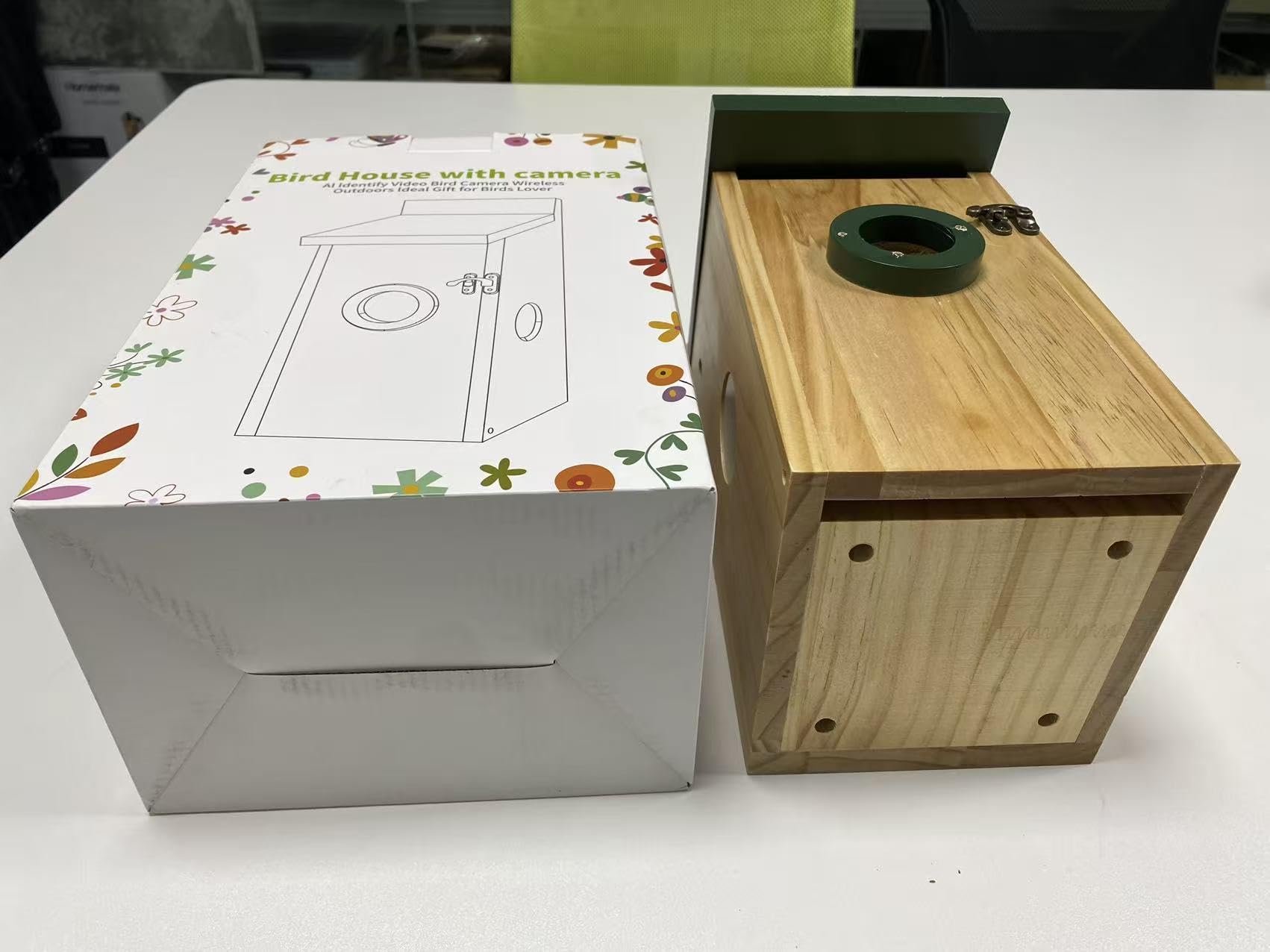 Bird House with Camera, 5MP Smart Birdhouse Camera with Solar Powered, Bird Box Camera for Families, Motion Detection, Watch Bird Nesting & Hatching in Real Time, Ideal Gift for Bird Lover