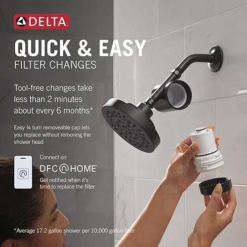 Miniatura 3 de Delta Faucet Clarifi Accesorio de filtro de ducha estándar negro mate con cartucho de filtro adicional