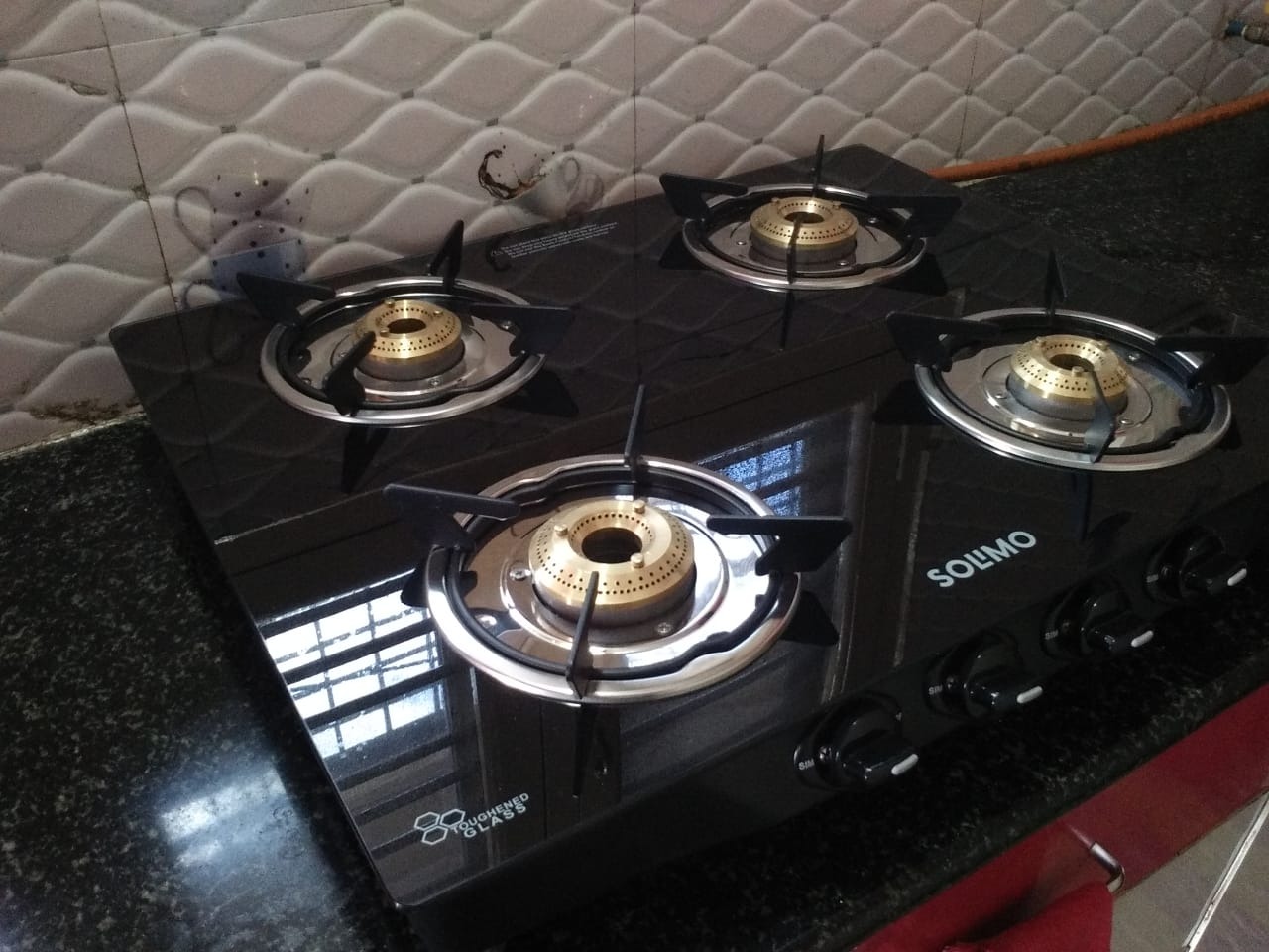 Amazon Brand Solimo 3 Burner Glass Top Gas Stove with Manual Ignition