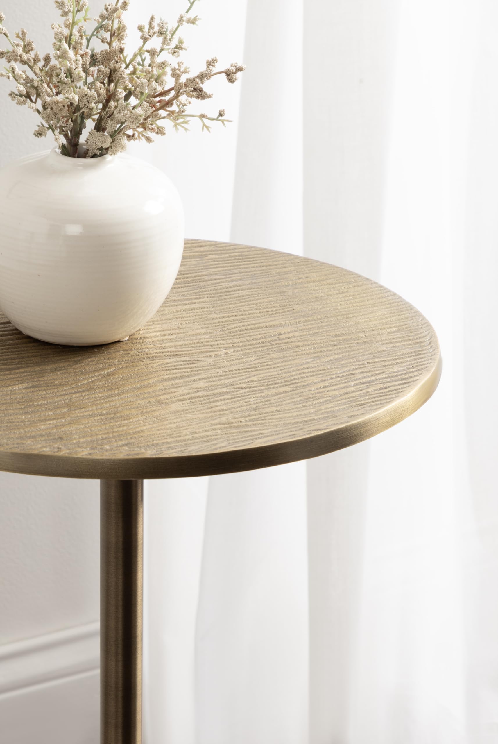 Kate and Laurel Baronet Modern Cast Aluminum Round Side Table, 14 x 14 x 24, Antique Brass, Transitional Circle End Table for Use as a Bedroom Nightstand or Living Room Plant Stand Option