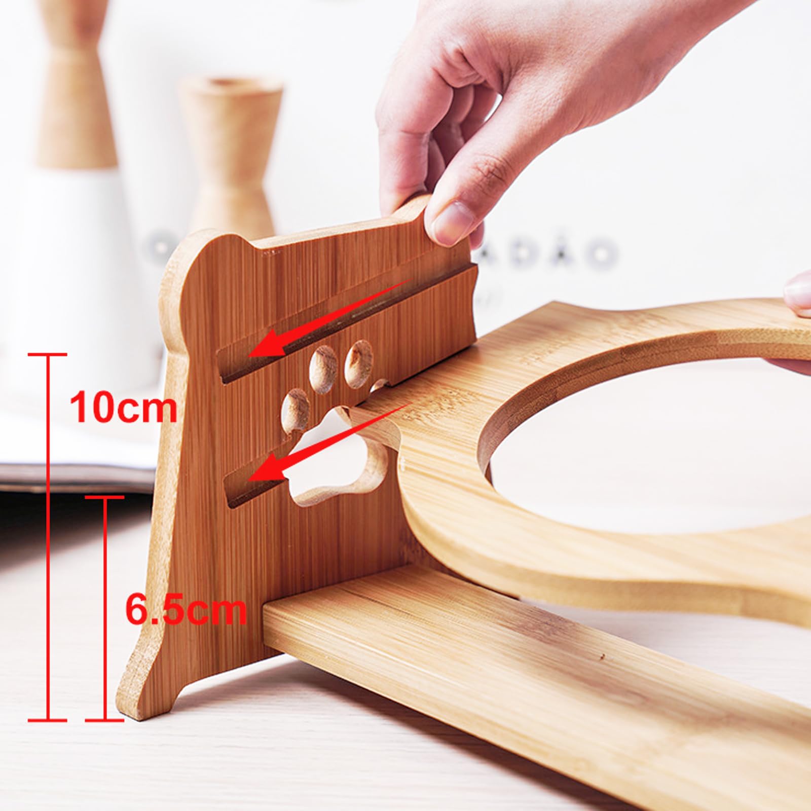 Comedero para perros elevado, soporte ajustable para perros, antideslizante, altura ajustable, 15 ° de inclinación y protege las articulaciones, estación de alimentación de madera, comedero para