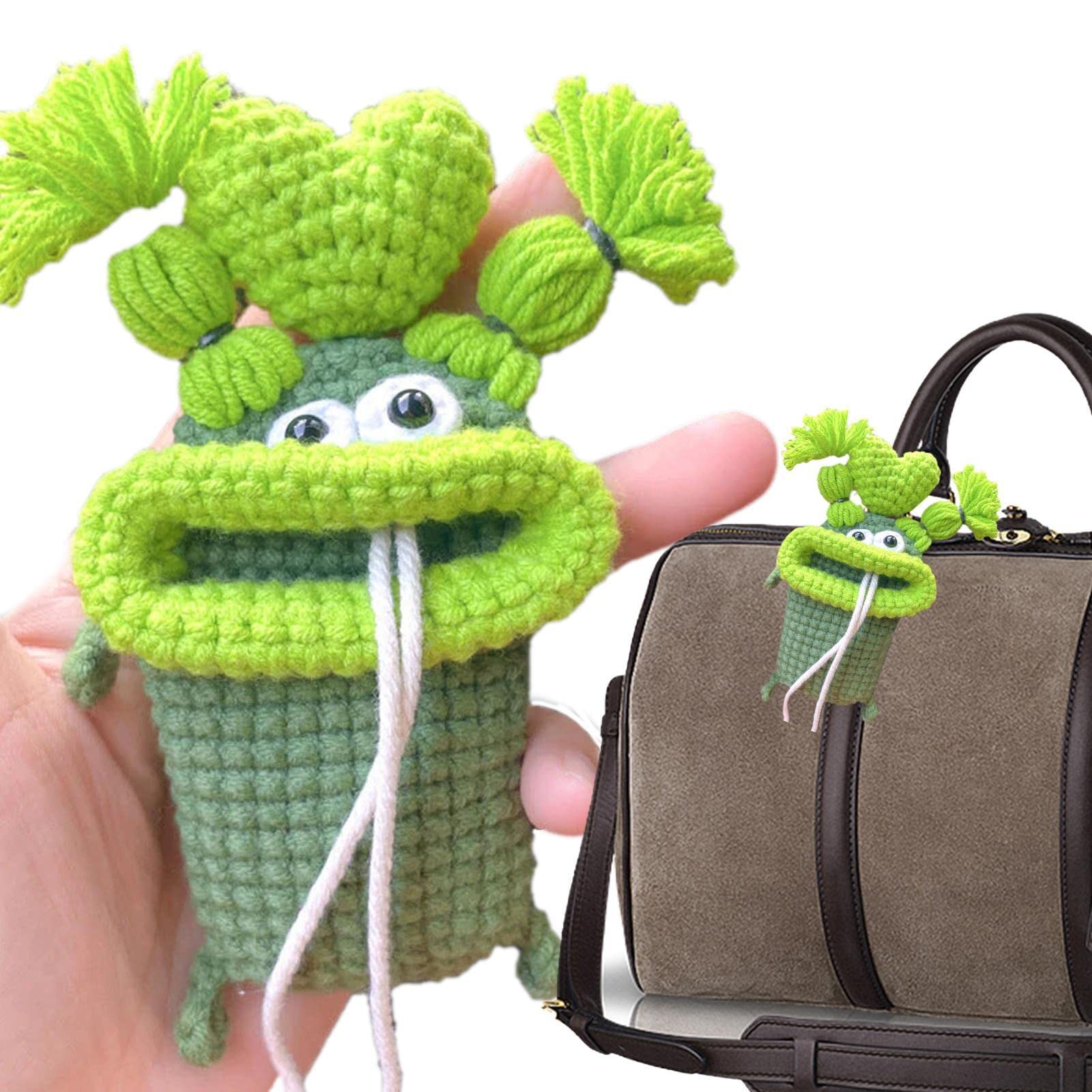 Gimocool B Handmade Crochet Key Case/Holder, Creative Cuddly Sausage Mouth Car Key Cover, Hand-Knitted Wool Plush Funny Ig Mouth Key Pendant, Car Key Wallets Gift For Keychain Ornaments