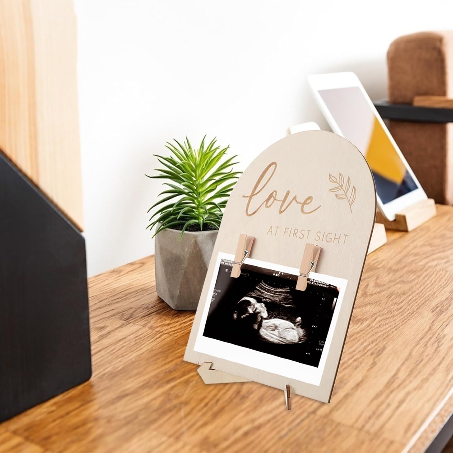 Wooden Sonogram Photo Frame Picture Frame Newborn Announcement Display with Stand and Clip Nursery Décor Keepsake for Boys