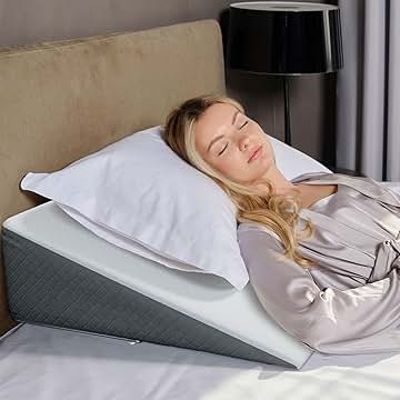 Kölbs Bed Wedge Pillow for Sleep Apnea, Sleeping Comfort, Relaxing, Acid Reflux, Heartburn and Back Pain Relief. Cushion for Sitting Up in Bed. Memory Foam Top, Chic Jacquard Washable Cover.