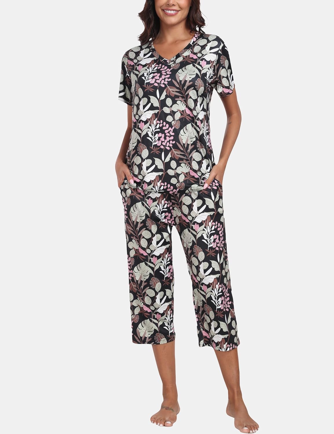 JINSHI Women's Pajamas Set Short Sleeve Top and Capri Pants Lightweight Sleepwear Comfy Pjs Lounge Set with Pockets - Image 2