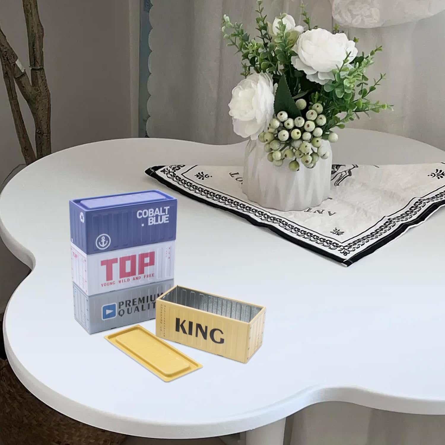 4 PCS Mini Metal Box, Multi-Color Miniature Cargo Containers Empty Tin Box with Lid, for Home Storage DIY Crafts Party Decoration, 4.5 x 1.97 x 1.97 Inch