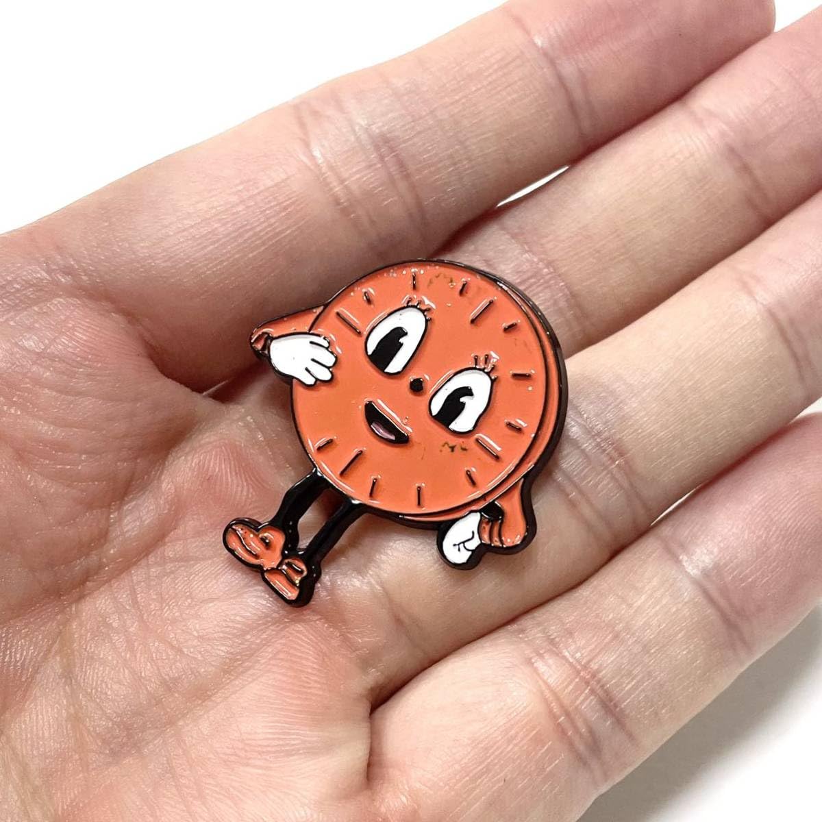 Amazon | LOKI ミスミニッツ ピンバッジ Miss Minutes ロキ Pins