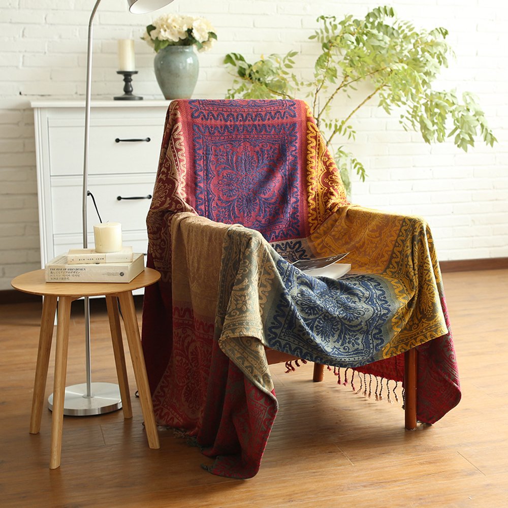 Couverture de canapé jacquard rouge ELEOPTION pour vos soirées cocooning au salon 150x190