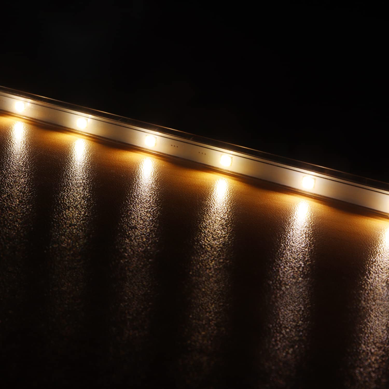 da LIGHT Lampada da incasso a LED con interruttore, 7 W, 700 lm, 4000 K, luce bianca neutra, per cucina, vetrine, armadio, con strisce da 4 x 41 cm, espandibile tramite sistema a incastro