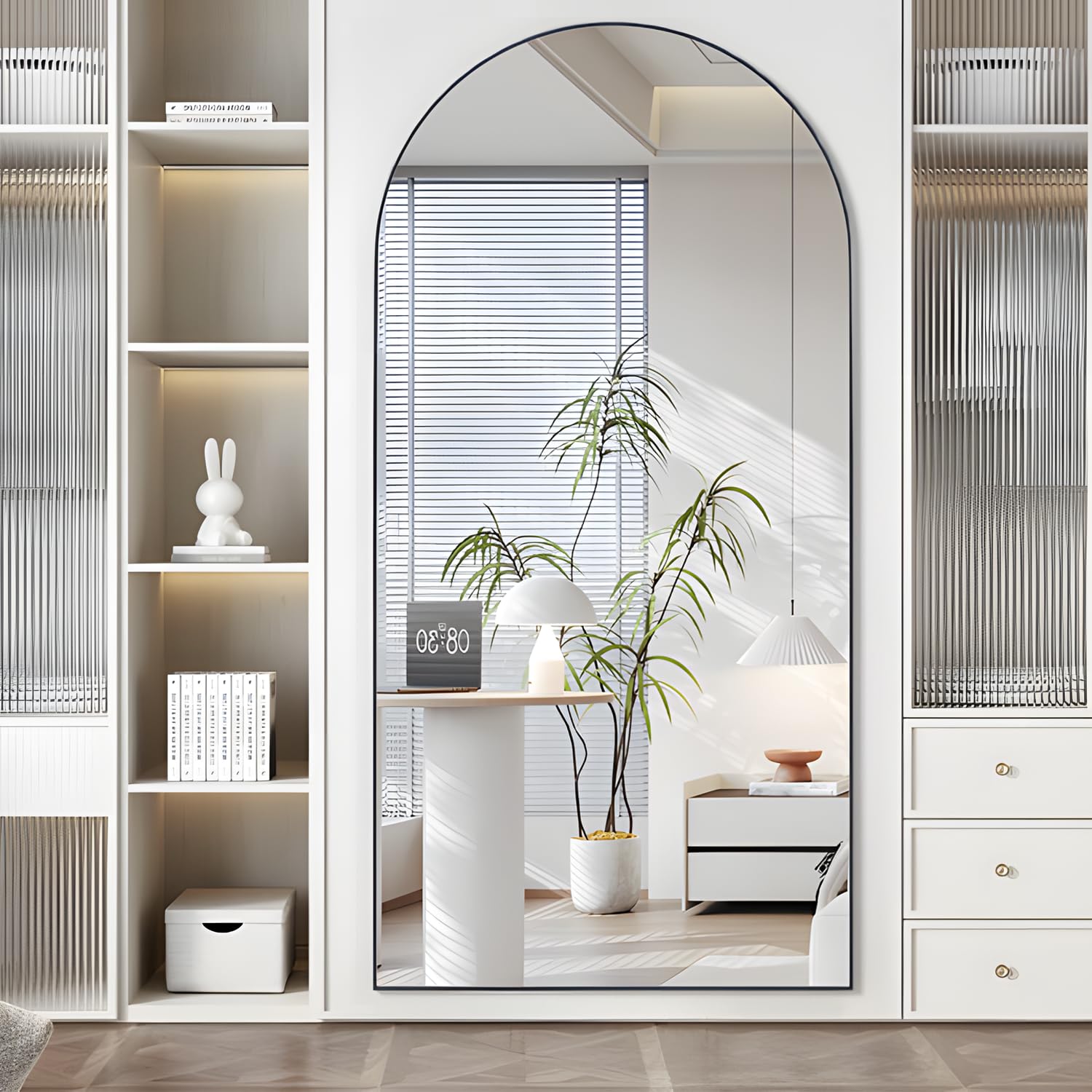 Antok Volledige spiegel, 180 x 66 cm, gebogen staande spiegel, groot in volledige lengte, wandspiegel met frame van aluminiumlegering en onbreekbaar glas, vloerspiegel voor woonkamer, kleedkamer