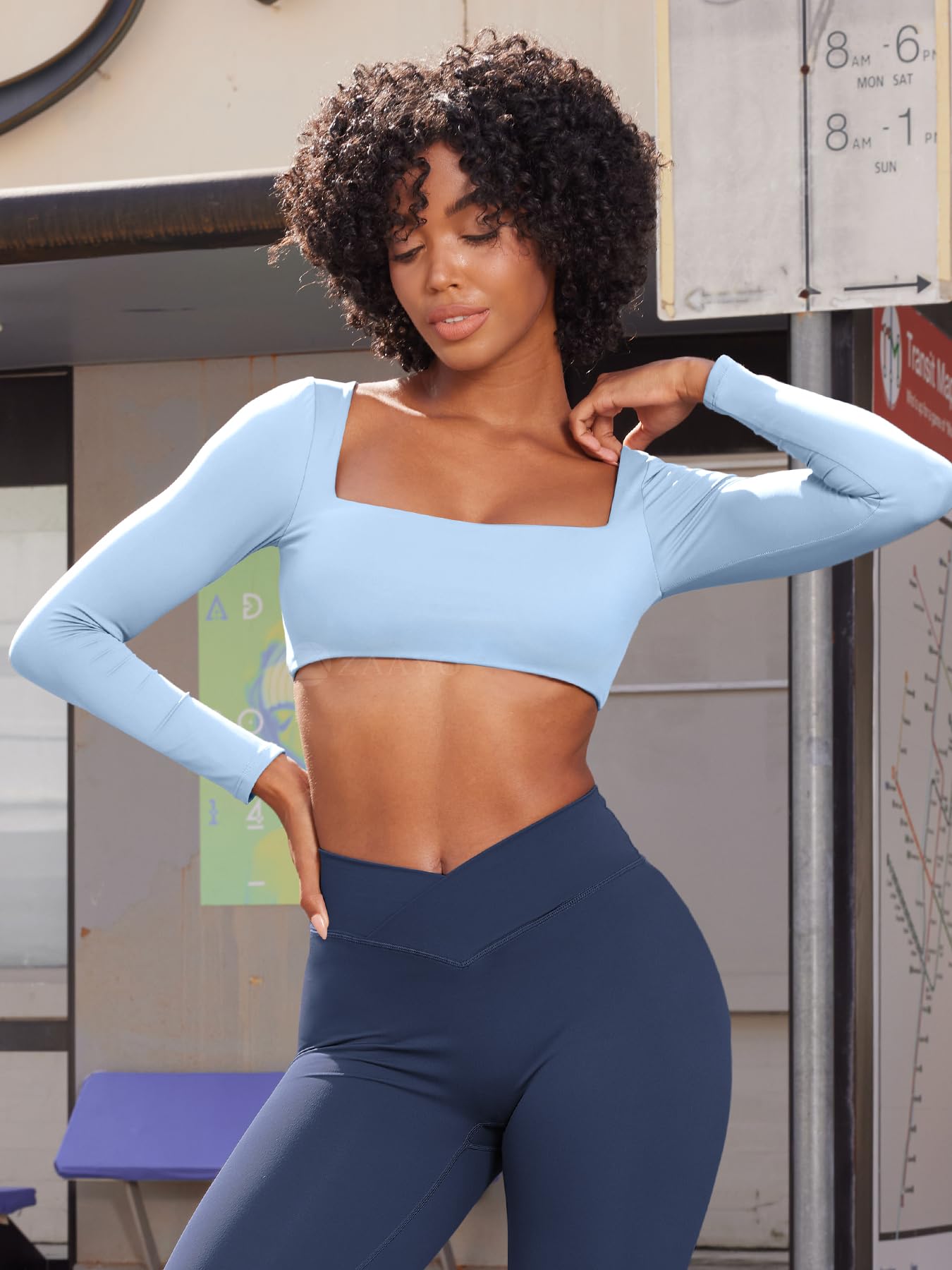 ZAAYO Top de manga larga para mujer, manga larga, para gimnasio, deporte, con sujetador integrado, camiseta básica de manga larga para mujer, con escote cuadrado