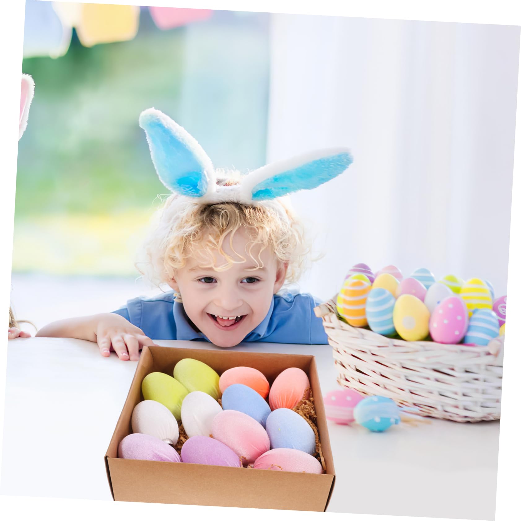 Holibanna Ostereier Hängeornamente und Festliche Raumgestaltung zum Aufhängen für Osterdekoration in Ei Form aus Kunststoff 12 Stück mit Flauschiger Oberfläche Leichte Eierdekorationen