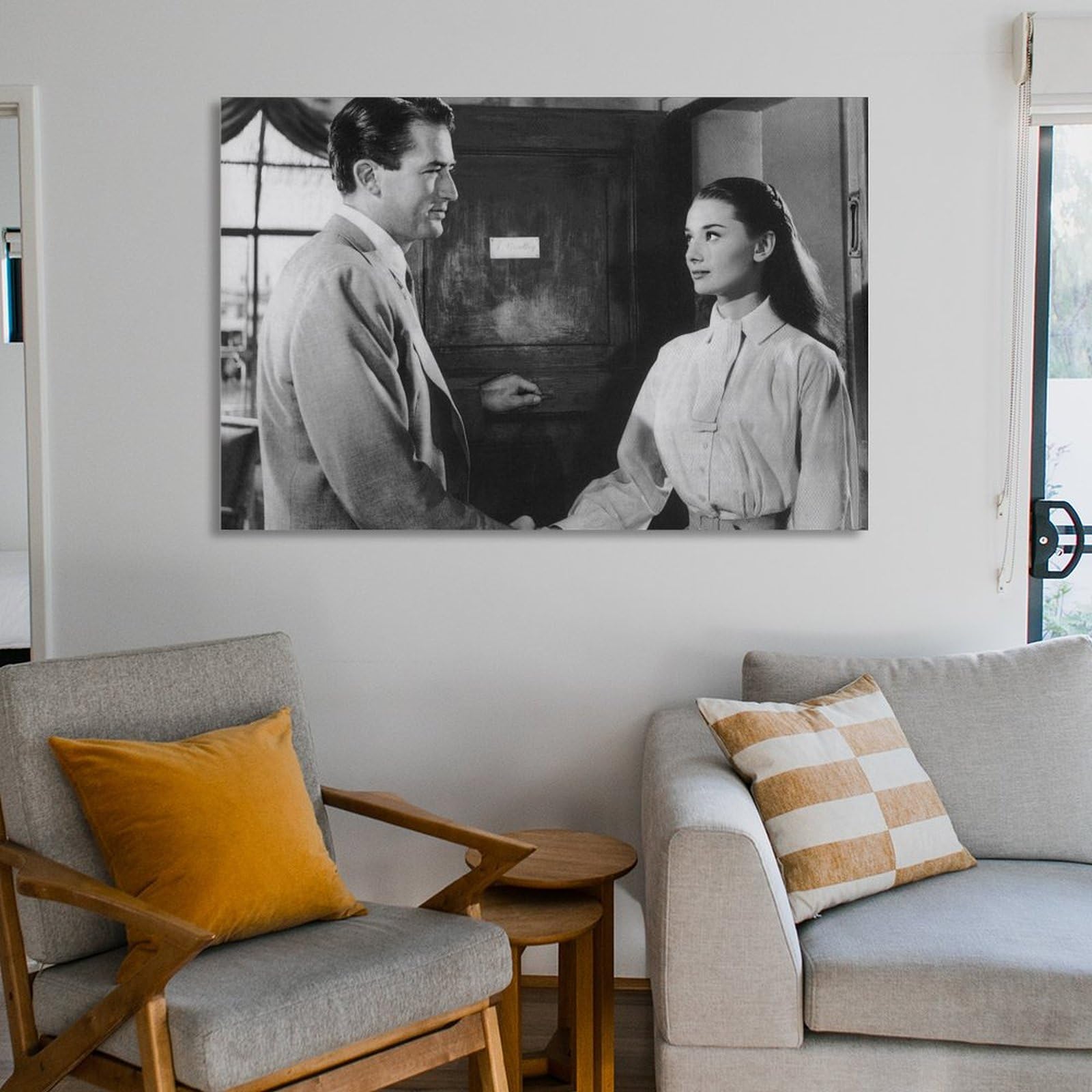 オードリー•ヘプバーン　ローマの休日　キャンバスボード オードリー•ヘプバーン ローマの休日 キャンバスボード Amazon