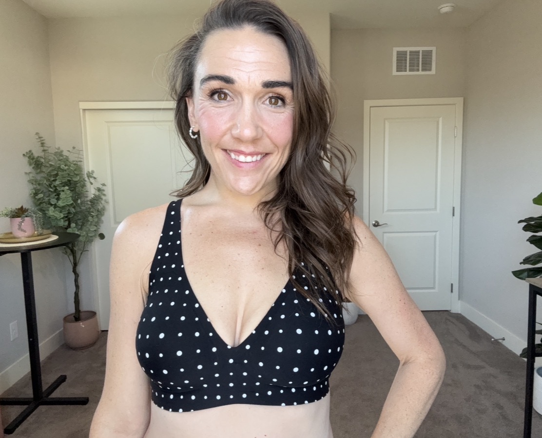 Seamless Bra Review with Shirt and Jump test