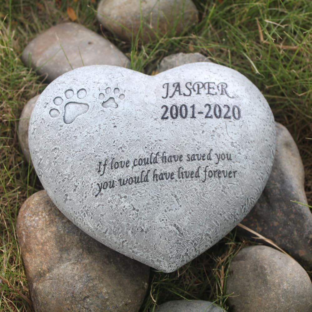 Heart Shaped Dog Memorial Stones, Personalized Pet Memorial Stone Dog Headstones Outdoor Garden Stones Dog Grave Marker, Small Size Pet Memorial Gifts for Dogs Pet Loss Sympathy Gift
