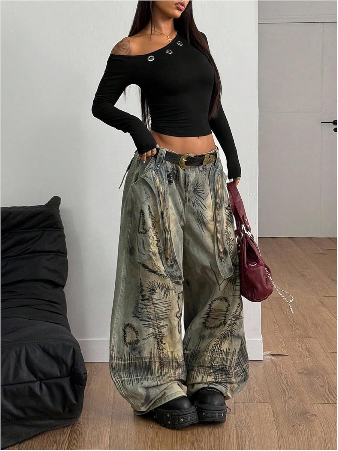 SOLY HUX Women's Off The Shoulder T Shirt Long Sleeve Grommet Eyelet Slim Fitted Tee Going Out Crop Tops - Image 4