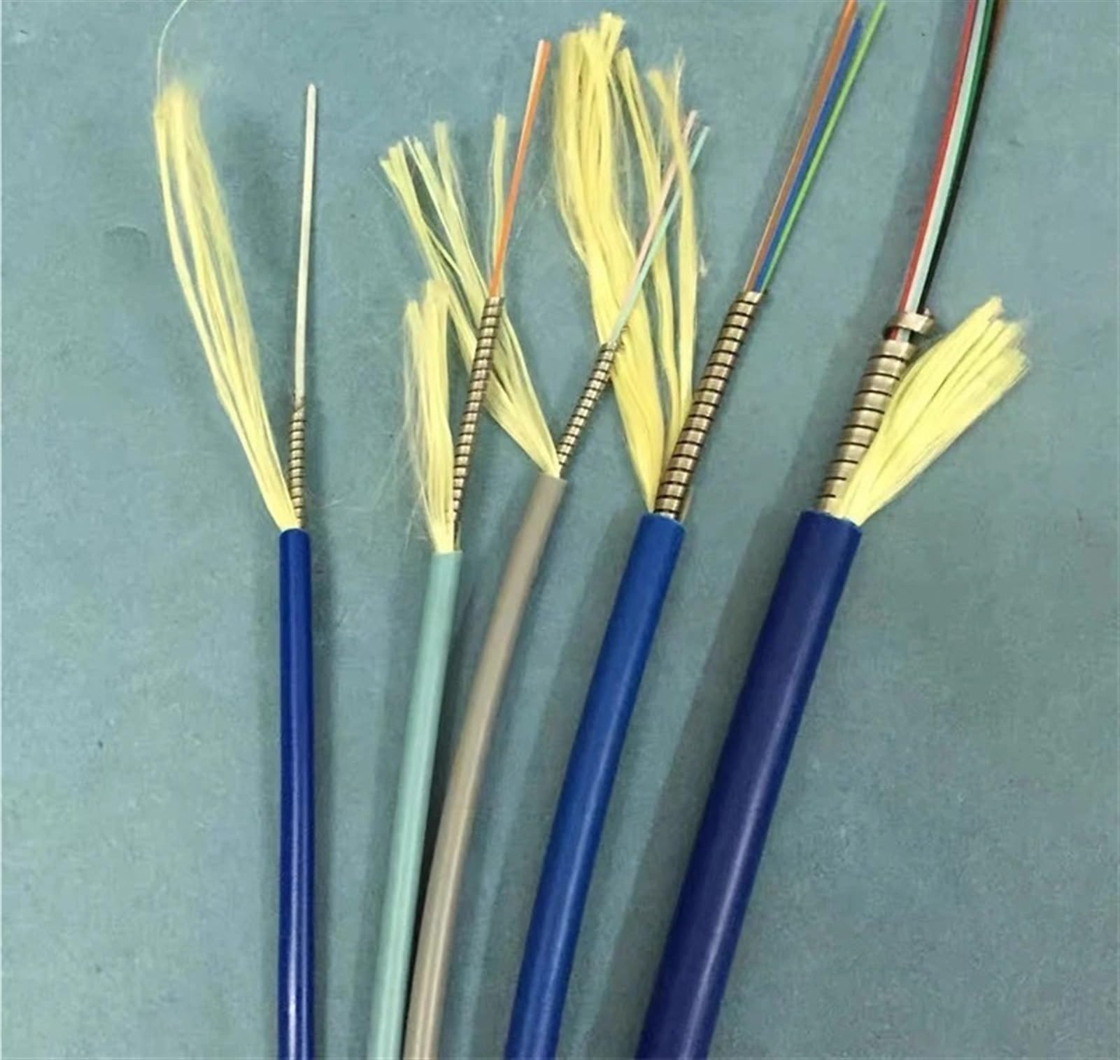 Cordon de raccordement à Fiber Optique blindé, 80m, 2 cœurs, 2C SM MM OM1 OM2 OM3, intérieur et extérieur LC SC FC St LSZH TPU FTTH Jumper 2 cœurs 80mtr(LCA-LCA,2C Black SM TPU)