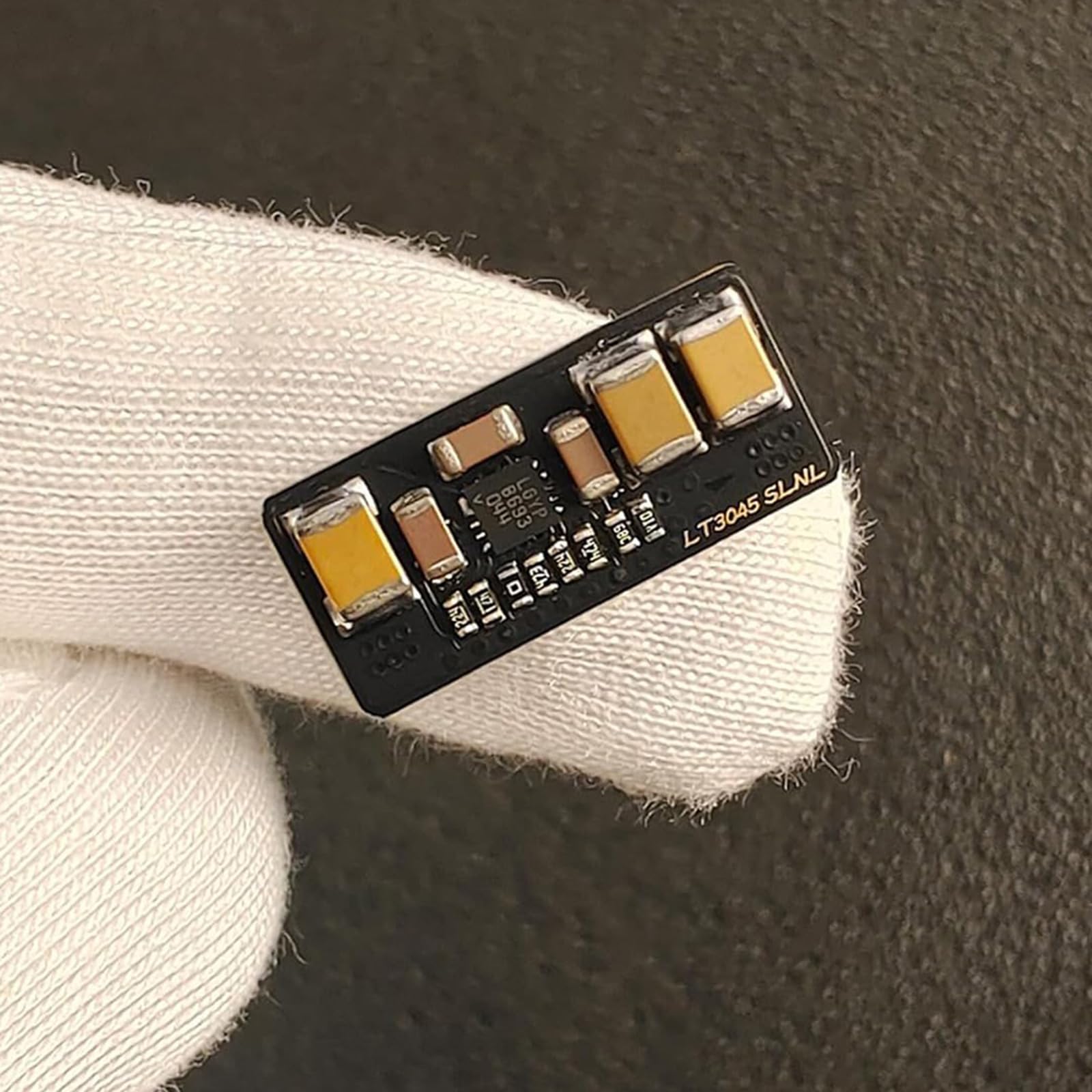 Amazon.co.jp: DIEKE 電圧レギュレータモジュール LT3045 オーディオ
