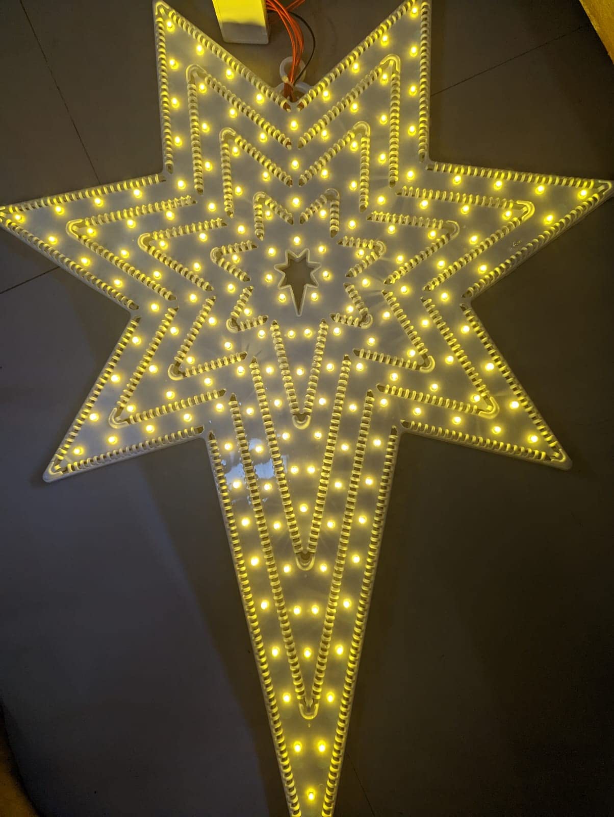 Dwarakesh Enterprises® Pack of 1 high Brightness Huge Warm White Star tealight Candles (68 x 49 cm)