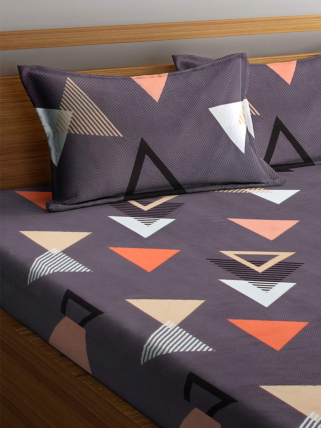 Modern Geometric King Size Flat Bedsheet Set β Soft Cotton Blend with Black & Orange Triangle Print | 1 Flat Sheet & 2 Pillow Covers | Fade-Resistant, Comfortable & Easy Care 1