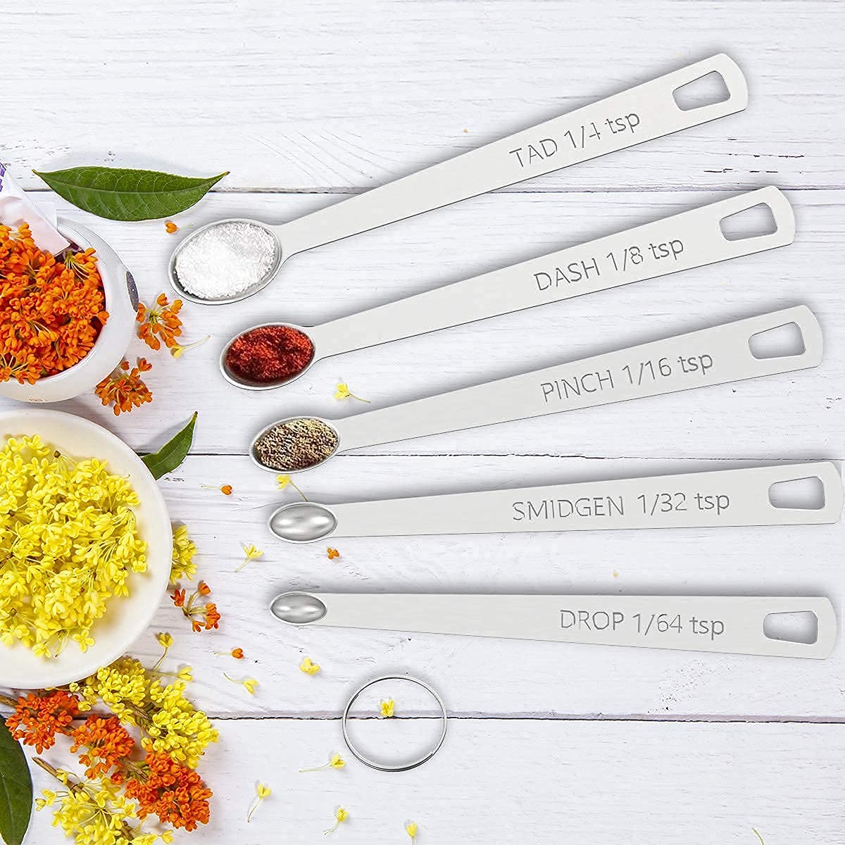 Juego de 21 tazas y cucharas medidoras de acero inoxidable, tazas y cucharas medidoras de metal Wildone para cocinar y hornear, incluye 7 tazas, 9 cucharas y 5 mini cucharas
