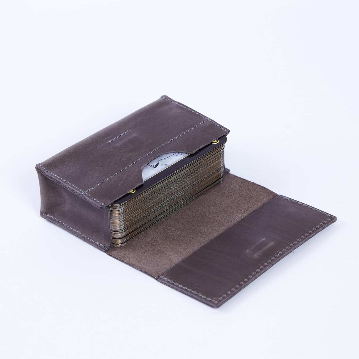 INCARNE Tarot Card Box with Magnetic Clasp - Tarot Card Holder for Most Standard Tarot Cards, Genuine Leather, Vintage Gray