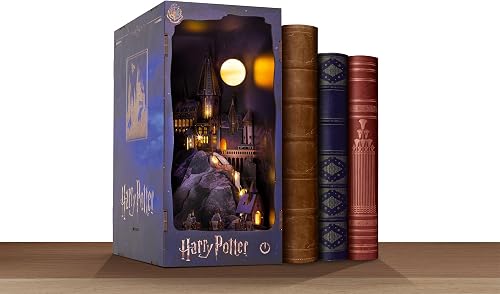 Revell Tiny Adventures Tiny Adventures - Harry Potter Hogwarts Castle Book Nook - With LED Lighting, 3D Miniature DIY Wooden Craft - 5