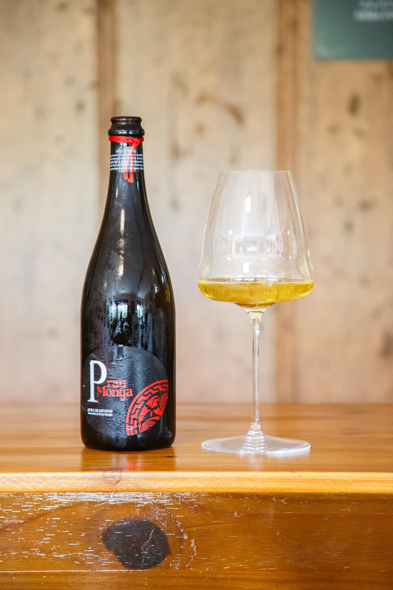 Viuda de Angelón Prau Monga Sidra Brut Nature Espumosa Natural DOP Sidra de Asturias - Sidra Seca - Caja de 6 Botellas de 75 cl