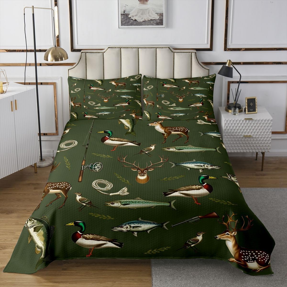 Feelyou Hunting and Fishing Bedspread King Size Big Bass Pike Fish Coverlet Set Deer Hunting Quilted Coverlet for All Season with 2 Pillowcases Rustic Cabin Lake House Microfiber Lightweight