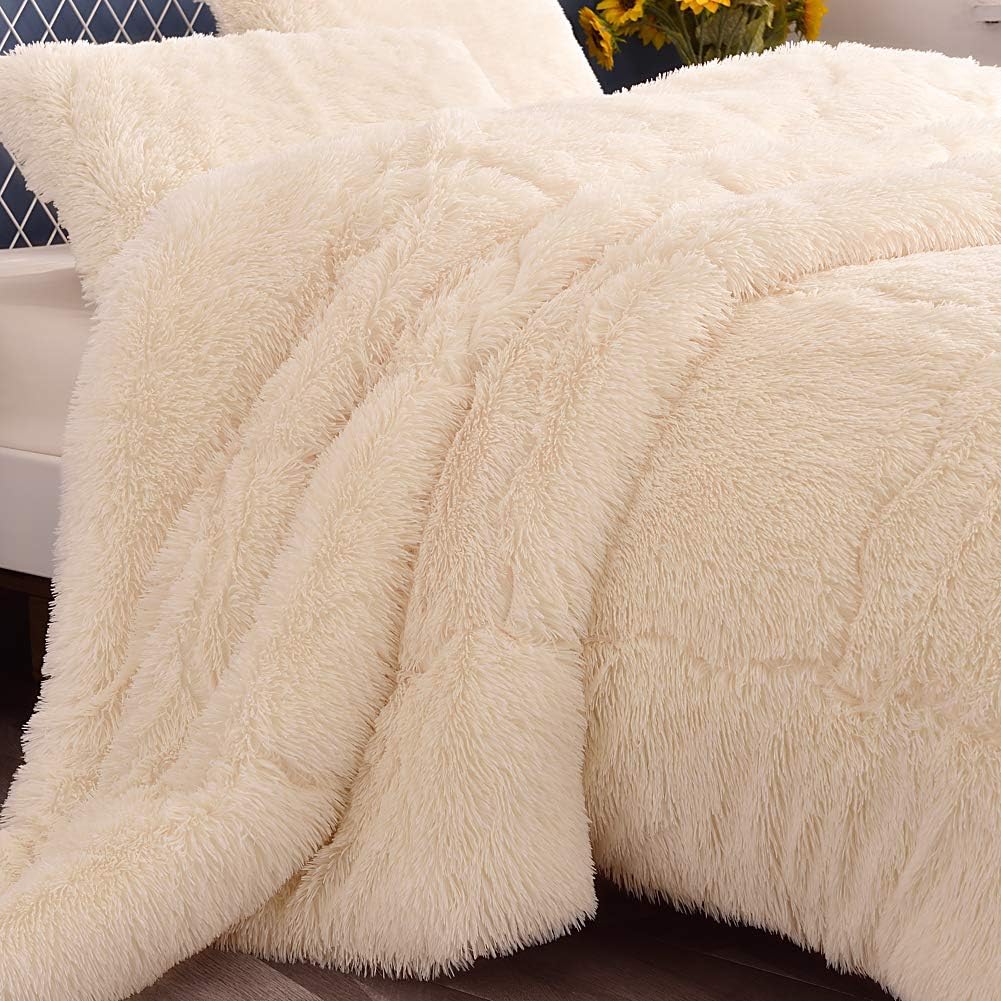 40% оƒƒ Dіѕсоunt Yasosing Home Luxury Plush Shaggy Comforter Set Faux Fur Double Sided Box Design All Season Solid Plush Quilt Duvet Bedding 3 Pcs(1Down Alternative Comforter+2 Pillowcases) Creamy-White Queen 90x90