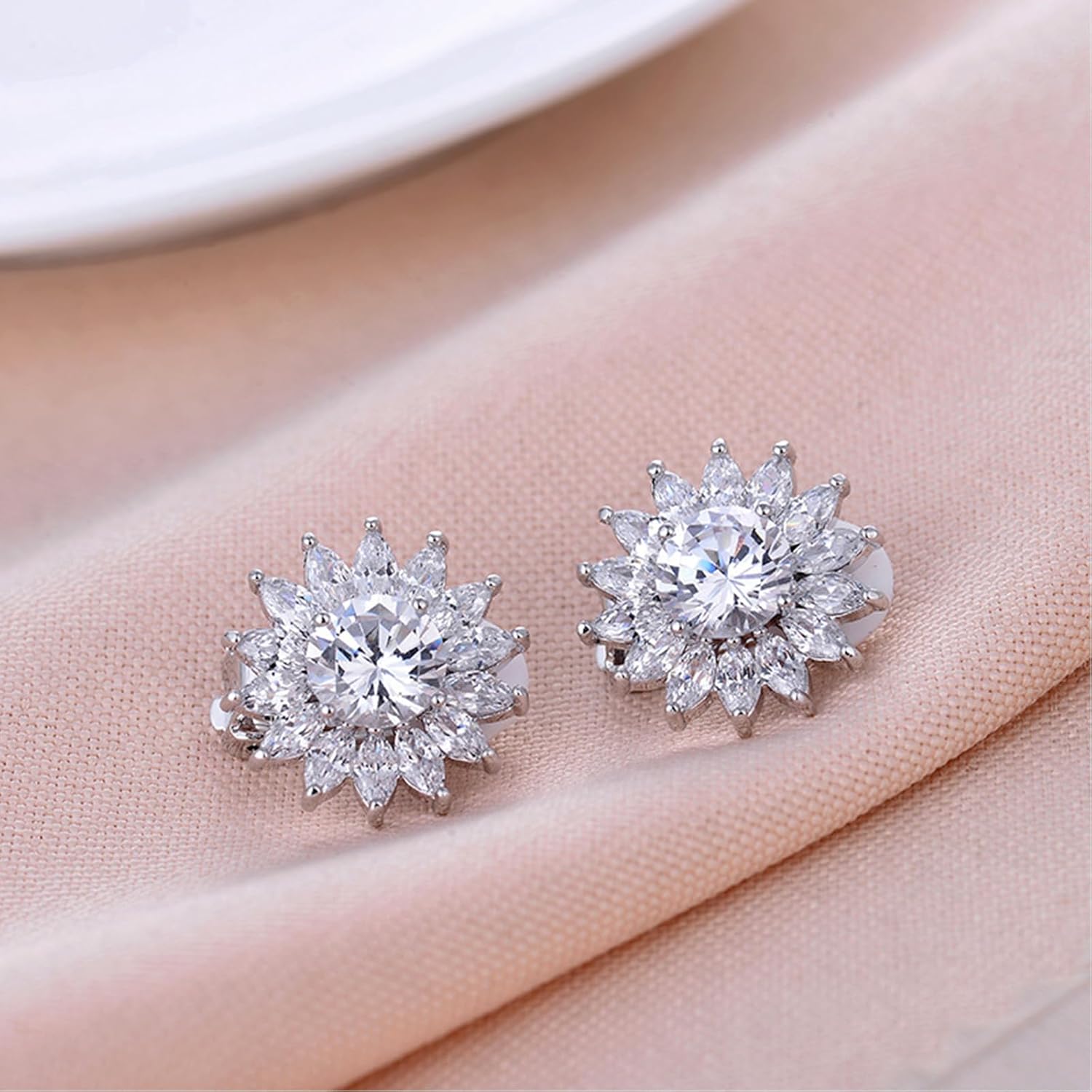 Silver Rhinestone Clip on Earrings for Women Cute Pearl Clip Earrings Elegant Crystal Earrings Non-pierced Jewelry - Image 3