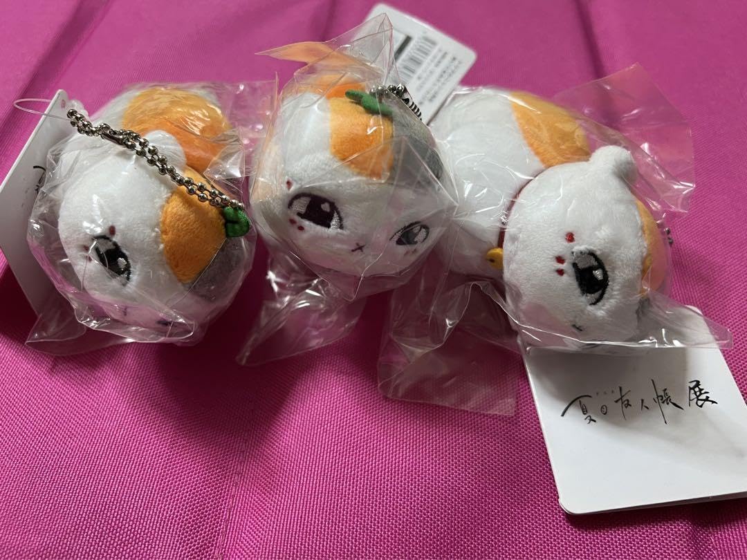 Amazon.co.jp: 夏目友人帳展 トリプルニャンコ先生 ぬいぐるみチャーム