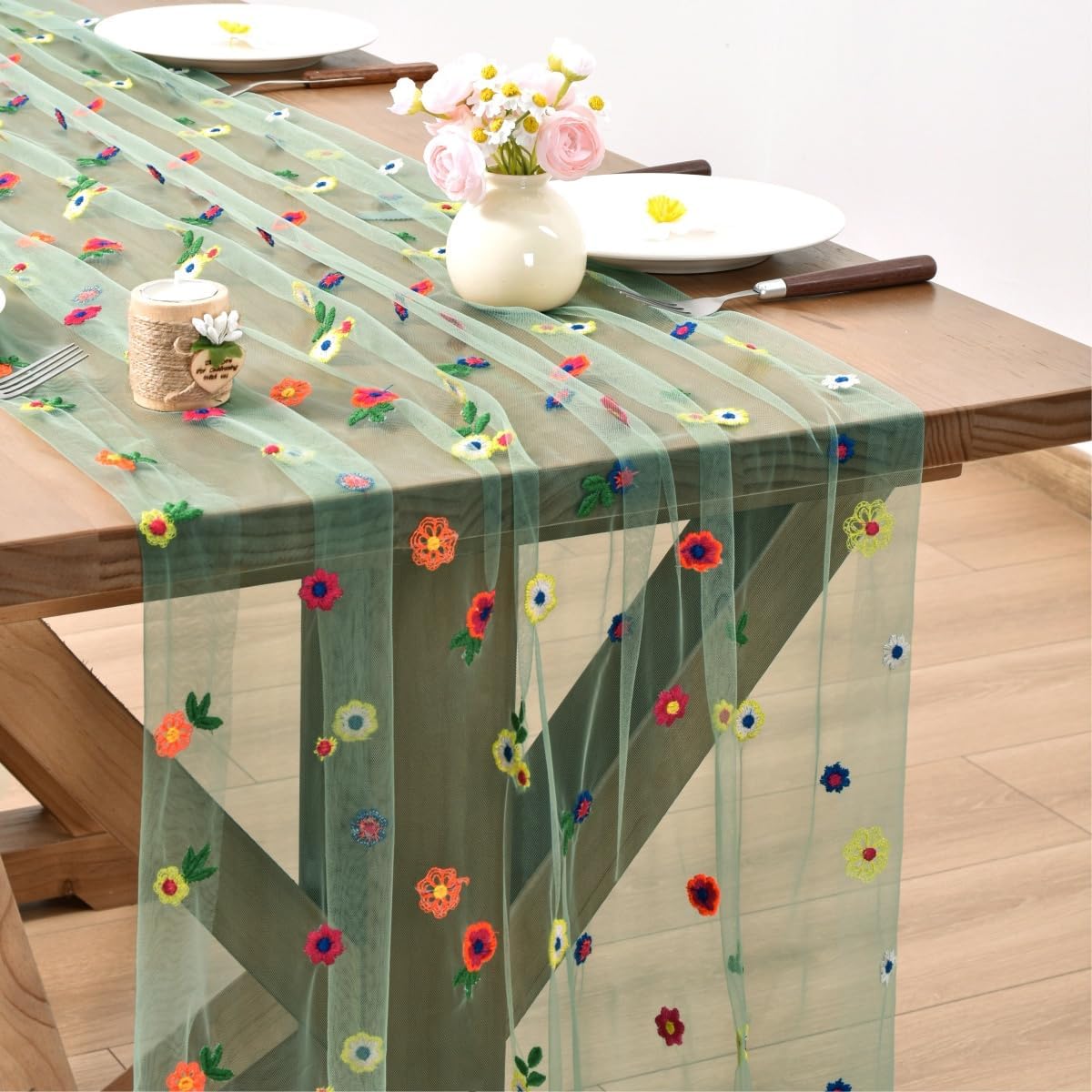 4pcs Sage Spring Summer Daisy Table Runner Embroidery Florals Wildflower Gauze Seasonal Sheer Tulle Table Runner for Baby Bridal Shower Wedding Party Home Decor