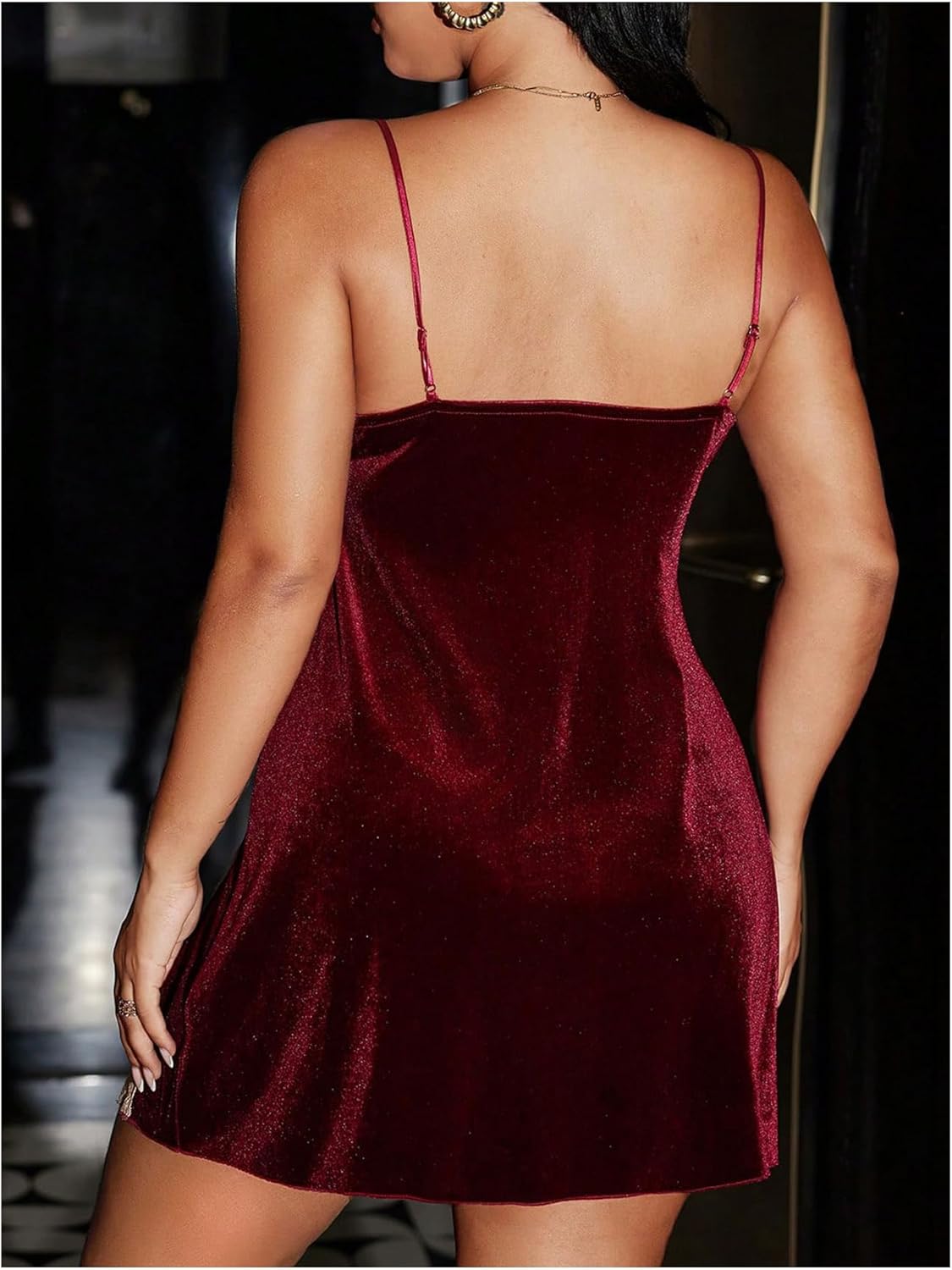 WDIRARA Women's Plus Size Lace Trim Velvet Nightgowns Slip Dress V Neck Nightdress Chemise Sleepwear - Image 2