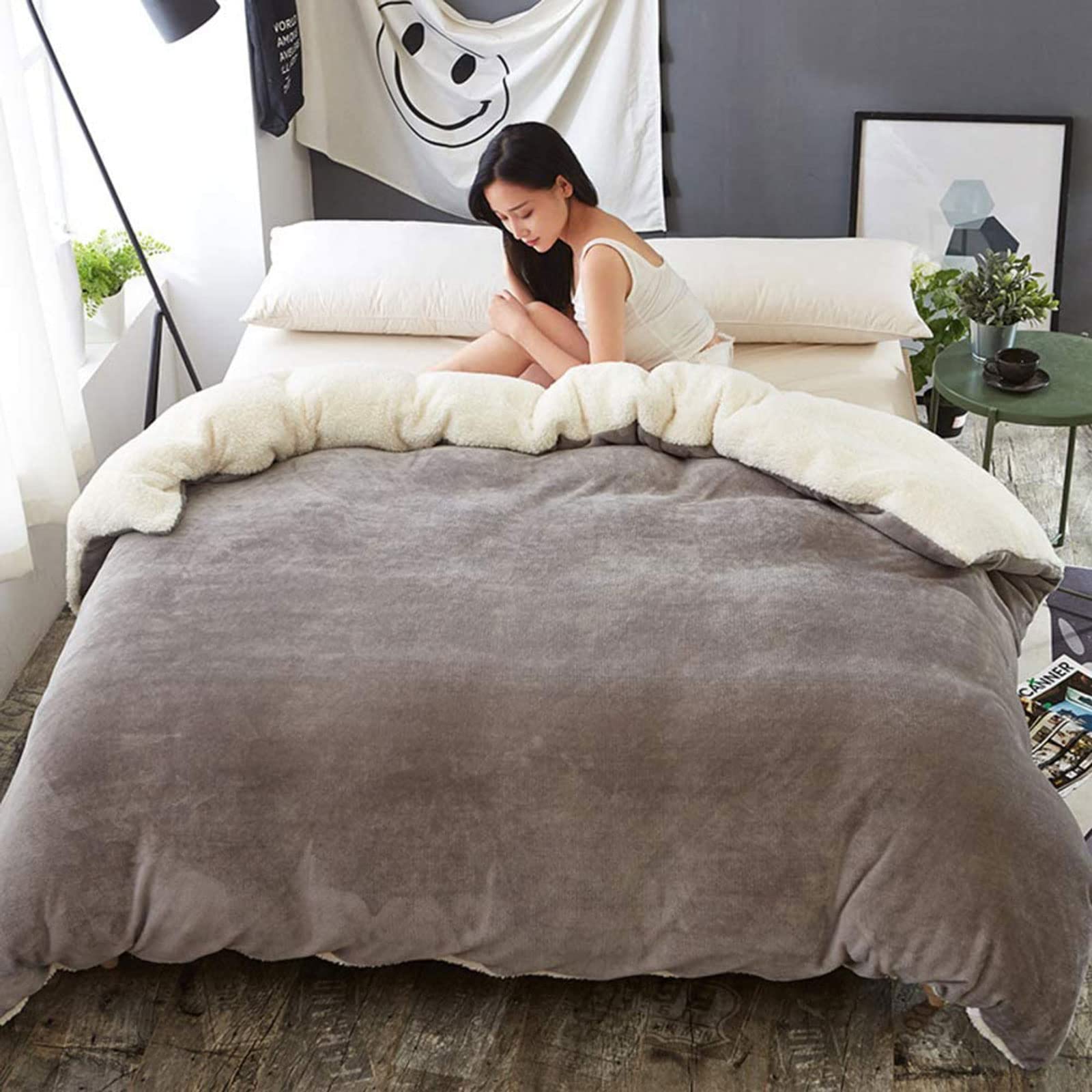 MGEMJMJ Thicken Flannel Warmth Quilt Cover,Winter Duvet Cover,Extra Soft Comfort Hypoallergenic Bedding Comforter Cover With Zipper(Size:200x230cm(79x91inch),Color:Gray)