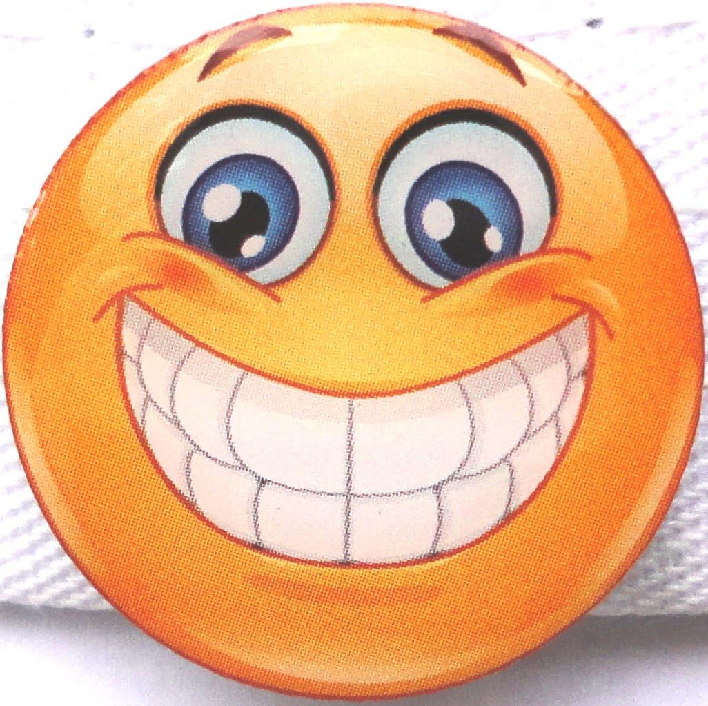 review Big Grin Emoji Golf Ball Marker & Magnetic Hat Clip