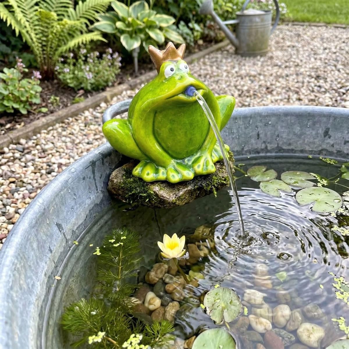 LB H&F Wasserspeier Froschkönig Miniteich mit Pumpe und Netzkabel Teichfigur aus Polyresin Frosch Deko Wasserspiel Gartenfrosch Gartenteich Terrasse/Balkon (Frosch)