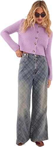 Nasty Gal Fitted Crew Neck Cardigan Lilac