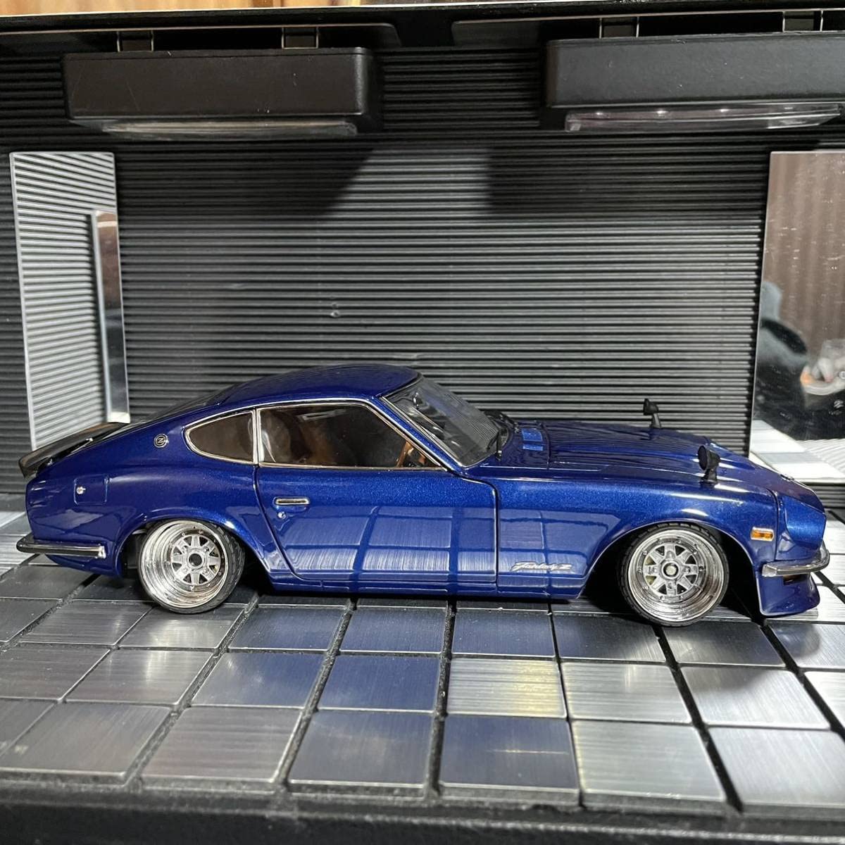 Amazon | 京商 1/18 フェアレディZーL1970 (S30) ブルーメタリック