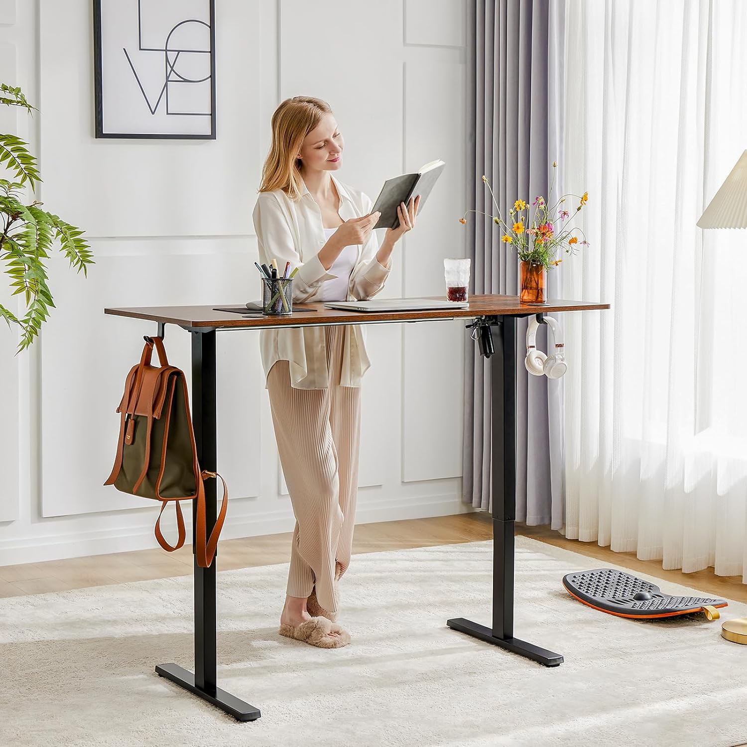 DUMOS Schreibtisch Höhenverstellbar, Ergonomic Elektrischer Schreibtische 120 X 60 cm, Standing Desk, Height Adjustable Tisch, Office Desk Geeignet für Büros, Wohnungen und andere (Braun)