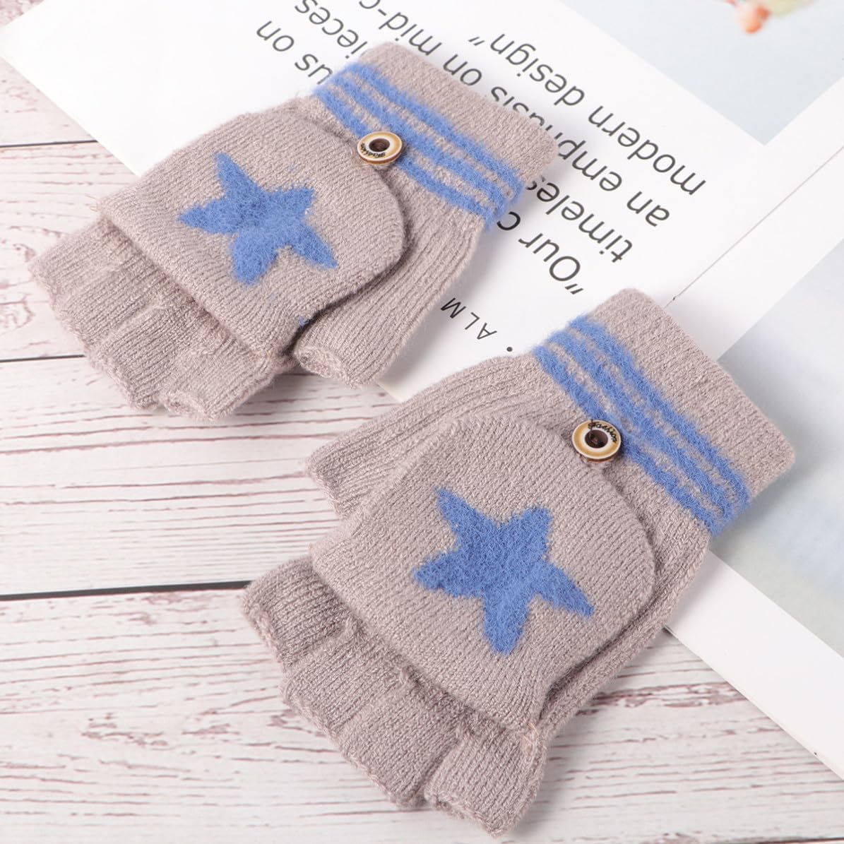 Homoyoyo Cold Protection Mitten, Wool Cartoon Winter Gloves