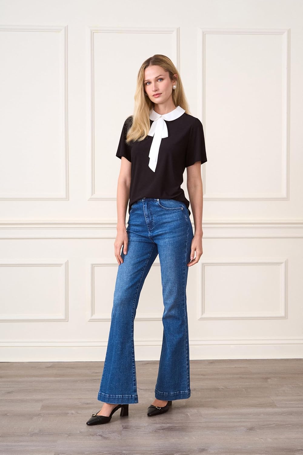 CeCe Women's Short Sleeve Contrast Bow & Collared Top