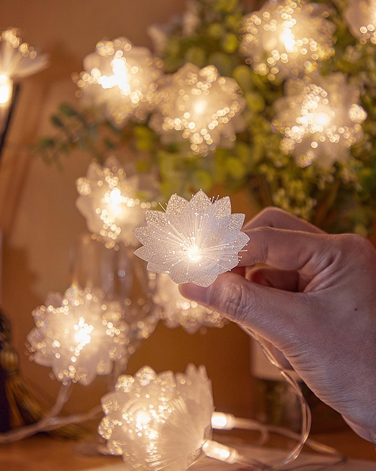 Unikato フェアリーライト ファイバーライト LEDストリングライト USB式 暖かい白 花 電飾 クリスマス飾り 誕生日 結婚式 新年 祭り 飾りライト 雰囲気作り (暖かい白, 3m 20電球)