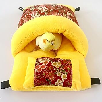 Amazon Co Jp Hakona 鳥たちの寝床 鳥用寝袋 布団 枕付き 可愛い和風 ペット用布団 ペットベッド 小動物 ハウス 冬 吊り下げ ふわふわ ハンモック ペット インコ おもちゃ かわいい ねこ いぬ 布団 暖かい鳥の巣 寒さ対策 冬用 撮影用 鳥のおもちゃ イエロー ペット用品 Amazon Co Jp Hakona 鳥たちの寝床 鳥用寝袋 布団 枕付き 可愛い和風 ペット用布団 ペットベッド 小動物 ハウス 冬 吊り下げ ふわふわ ハンモック ペット インコ おもちゃ かわいい ねこ いぬ 布団 暖かい鳥の巣 寒さ対策 冬用 撮影用 鳥のおもちゃ イエロー ペット用品